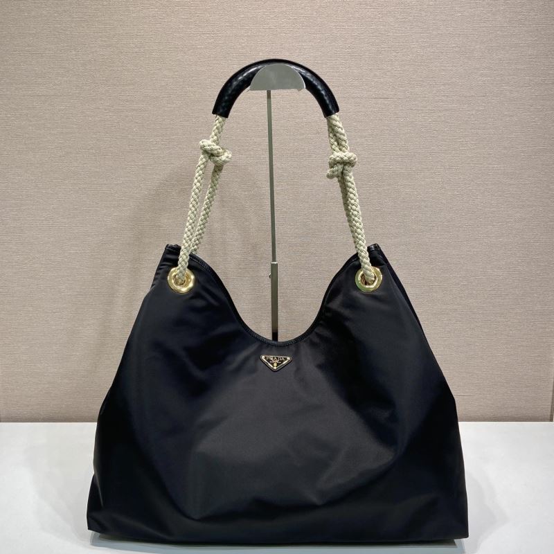 Pra*a tote bags